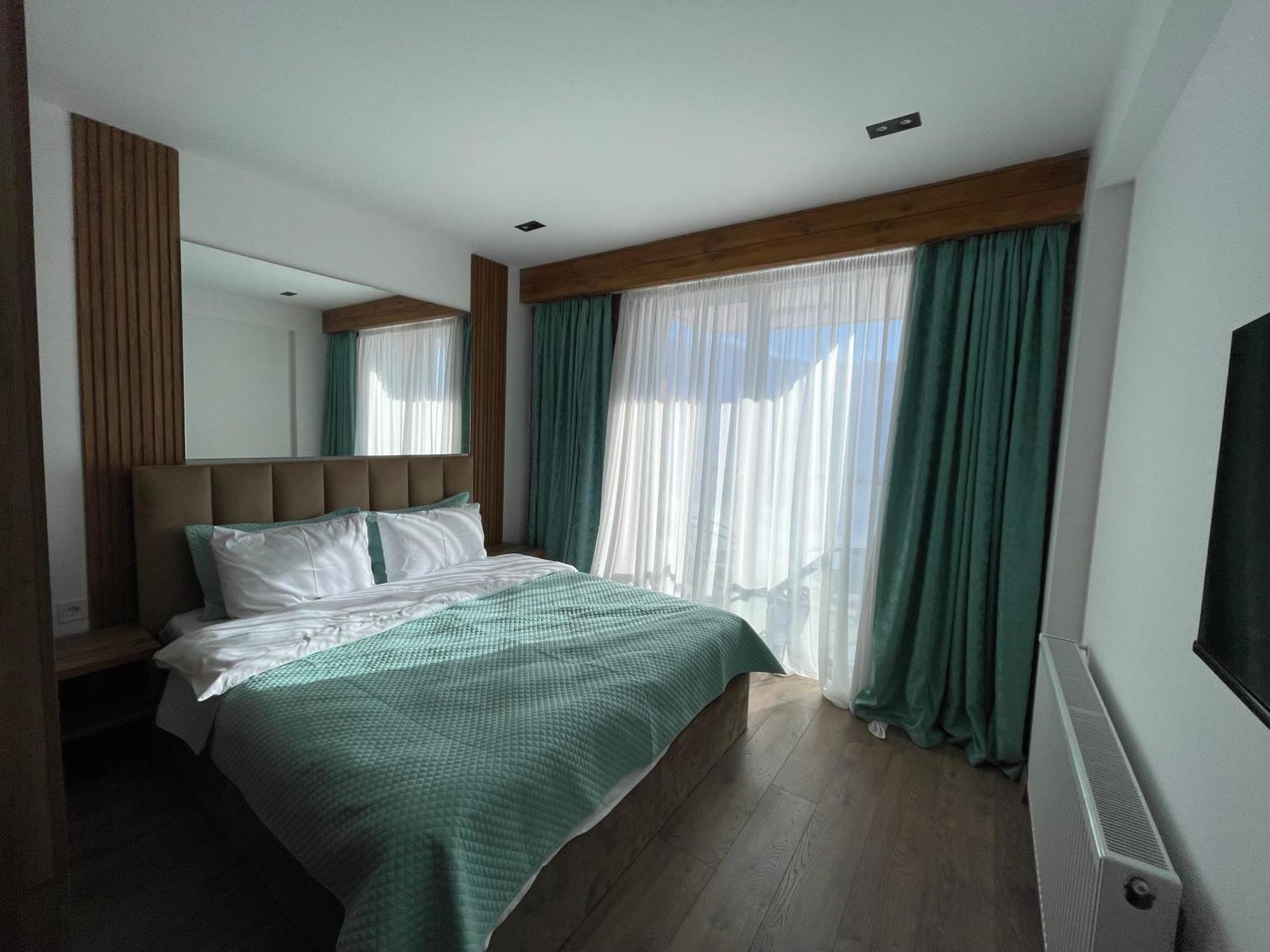 Apartament Four Season