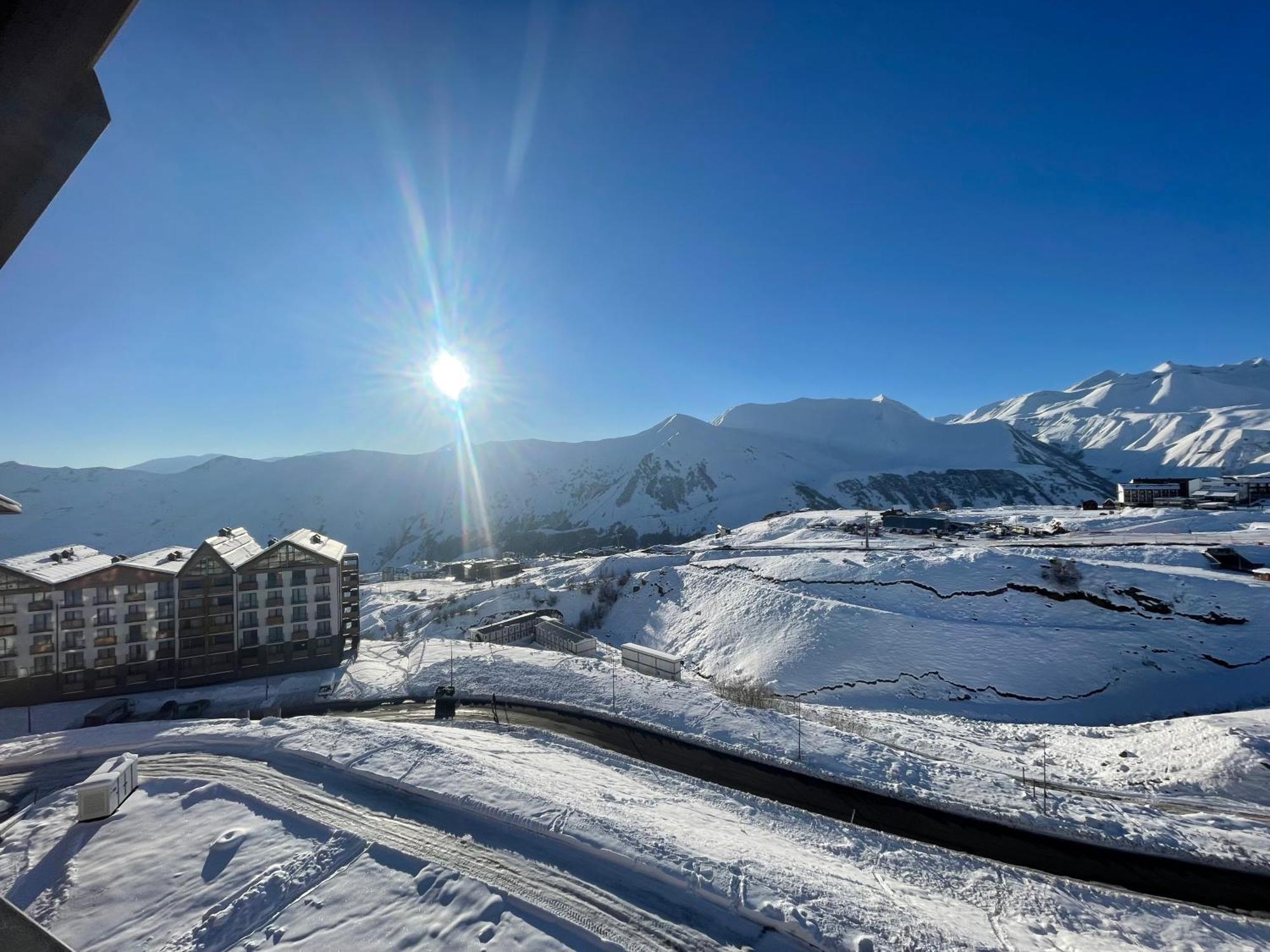 Four Season * Gudauri